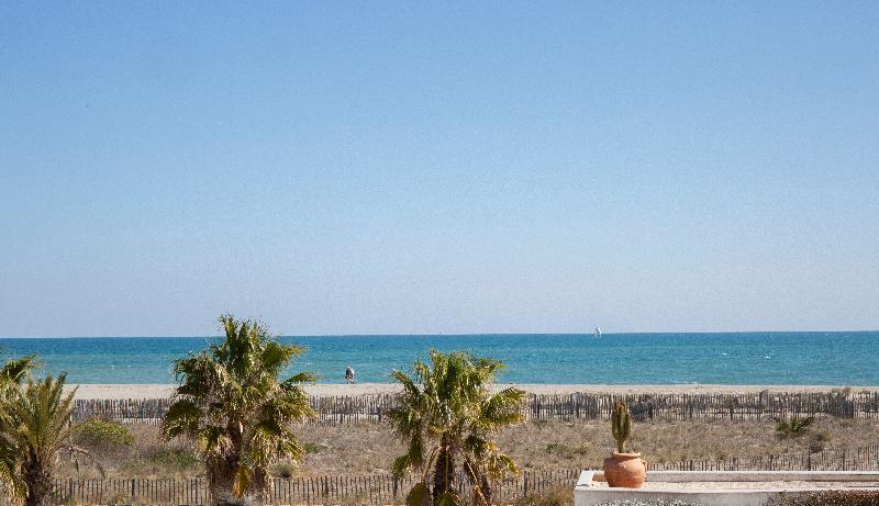 Les Bulles De Mer - Hotel & Spa Sur La Plage Saint-Cyprien  Eksteriør billede